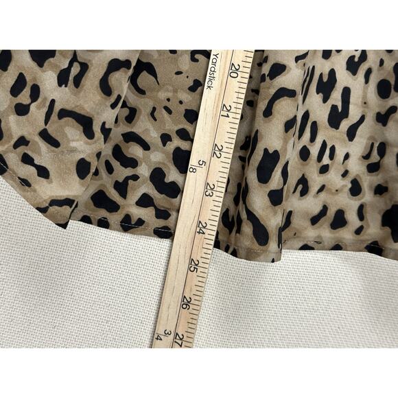 Loft Womens Animal Print Blouse V-Neck Size XL Blouse Tunic Top - Picture 11 of 11